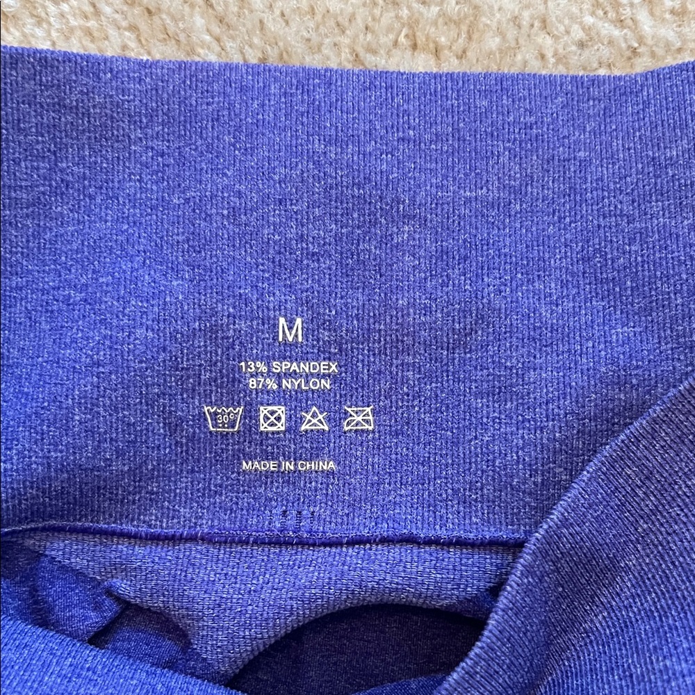 NVGTN Leggings Trio in Blue, Gray, and Light Purple - Picture 4 of 8